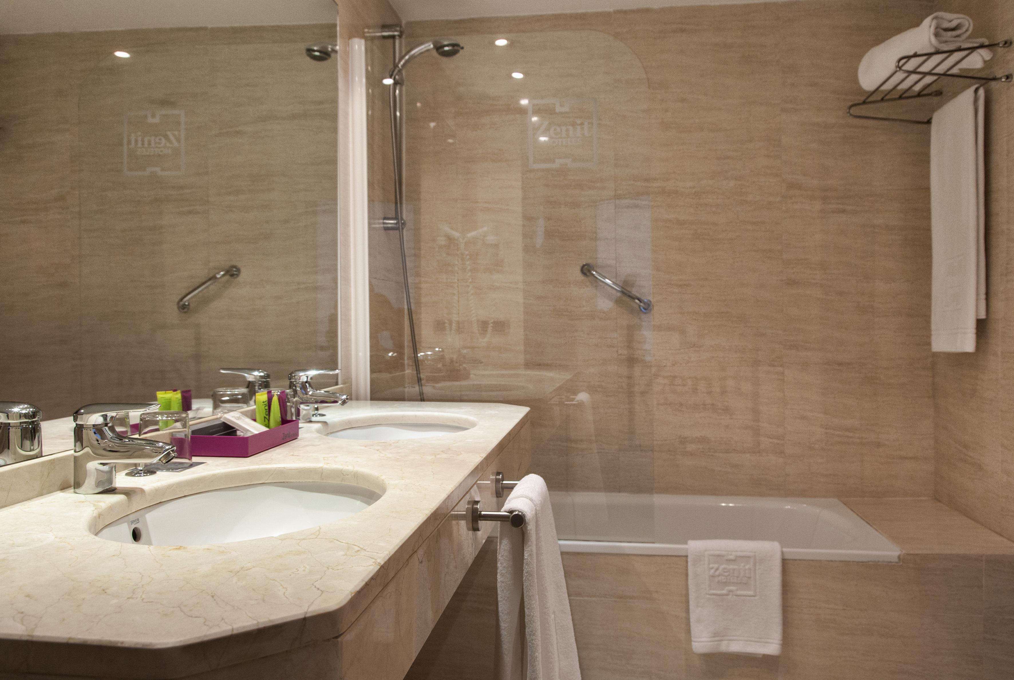 Hotel Rh Murcia Centro Luaran gambar
