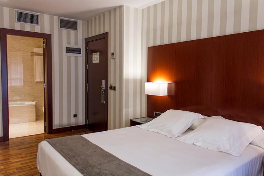 Hotel Rh Murcia Centro Luaran gambar