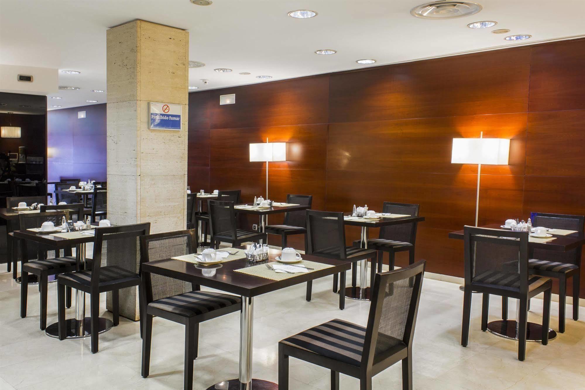 Hotel Rh Murcia Centro Luaran gambar